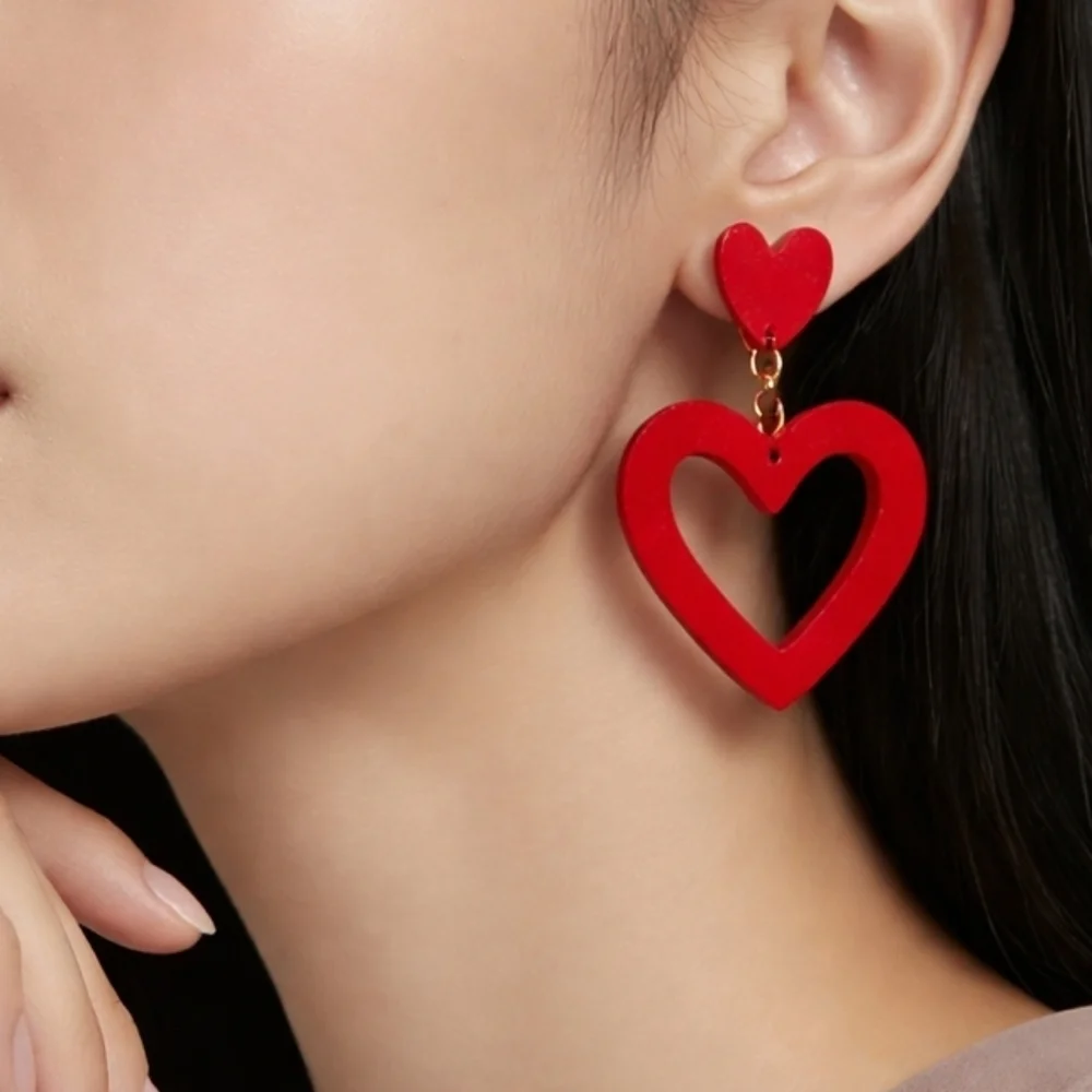 Trendy Vintage Heart Shape Dangle Earrings